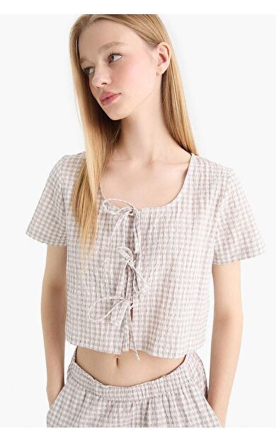 Coool Regular Fit V Yaka Krinkıl Kumaş Kısa Kollu Bluz