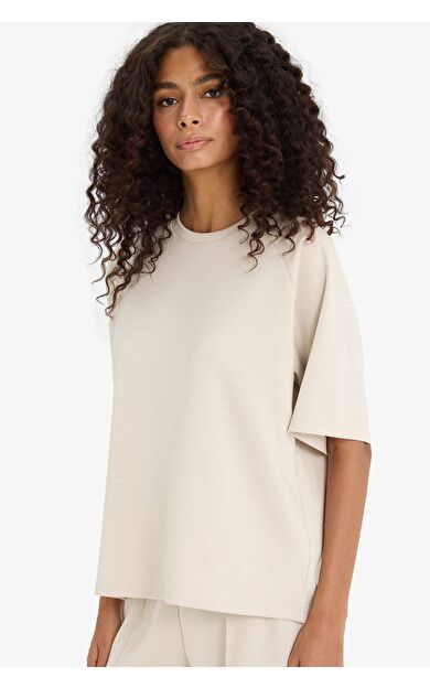 DeFacto Relax Fit Bisiklet Yaka Modal Kısa Kollu Tişört F1031AX25AUBG757