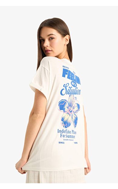 DeFacto Oversize Geniş Kalıp Bisiklet Yaka Baskılı Kısa Kollu Tişört F1774AX25SMWT32