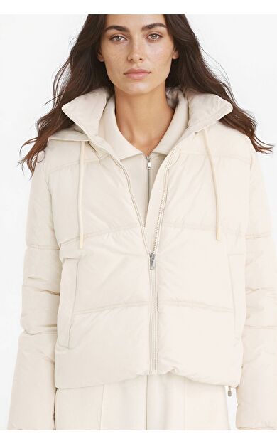 DeFacto Regular Fit Kapüşonlu Mont