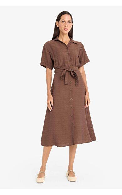 Gömlek Yaka Kuşaklı Kısa Kollu Midi Elbise