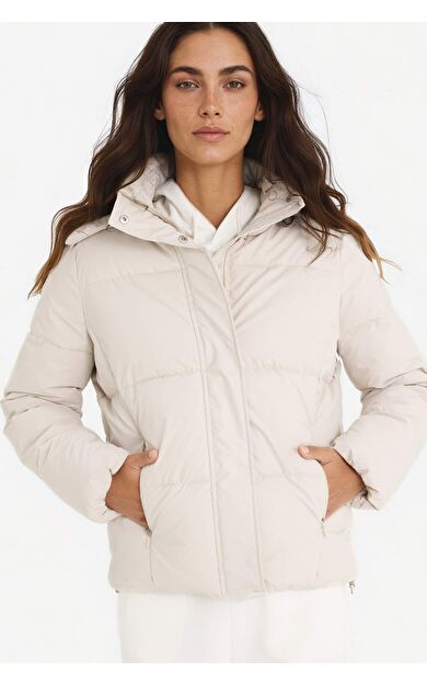 Regular Fit Kapüşonlu Fermuarlı Şişme Mont