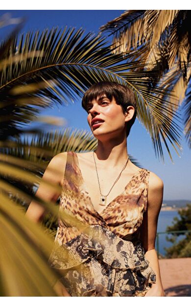 Regular Fit V Yaka Desenli Kolsuz Bluz