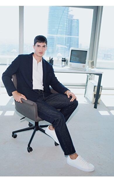 Modern Fit Düğmeli Cepli Blazer Ceket