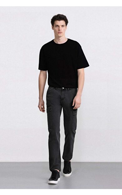 DeFacto Relax Fit Rahat Kesim Düz Paça Kargo Cepli Jean Pantolon