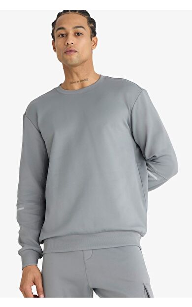 DeFactoFit Standart Fit Bisiklet Yaka Sporcu Sweatshirt F2379AX25WNGR455