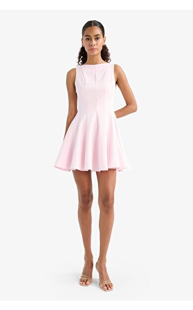 Kayık Yaka Kolsuz Mini Elbise