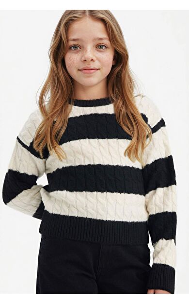 Kız Çocuk Regular Fit Bisiklet Yaka Triko Kazak