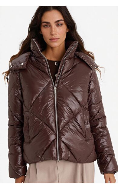 Su Geçirmez Regular Fit Kapüşonlu Mont