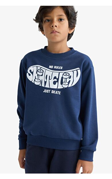 DeFacto Erkek Çocuk Regular Fit Bisiklet Yaka Sweatshirt F2841A825AUNV241