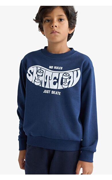 DeFacto Erkek Çocuk Regular Fit Bisiklet Yaka Sweatshirt F2841A825AUNV241