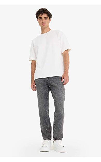 DeFacto 90's Slim Fit Dar Kalıp Yüksek Bel Dar Paça Jean Pantolon F2981AX25AUNM55