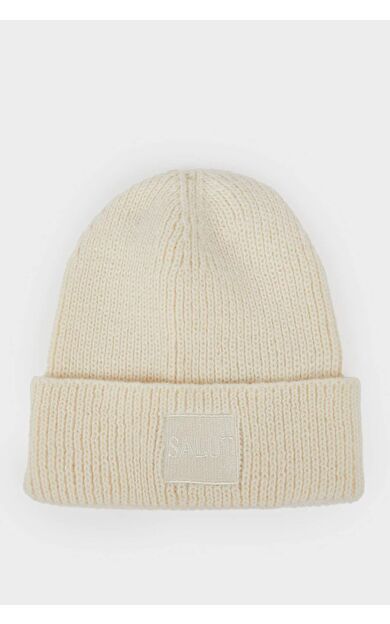 Kadın Dokuma Etiketli Bere