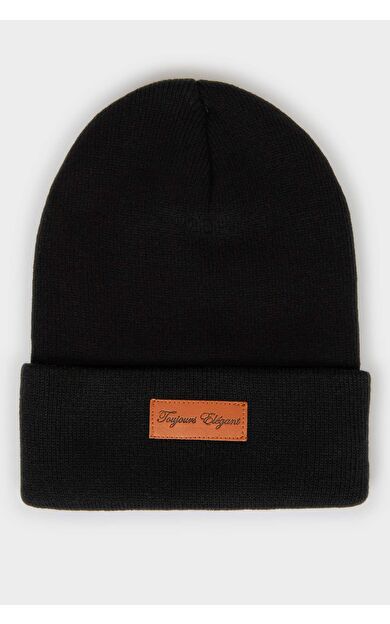 Kadın Dokuma Etiketli Bere