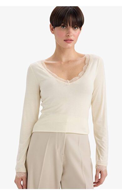 Modal Kaşmir Yumuşak Dokulu Dantelli Uzun Kollu Üst-Fall in Love