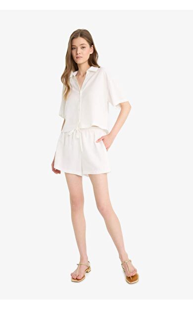 DeFacto Normal Bel Kısa Paça Keten Karışımlı Şort F3181AX25SMWT32