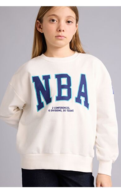 DeFacto Kız Çocuk NBA Wordmark Oversize Geniş Kalıp Bisiklet Yaka Sweatshirt