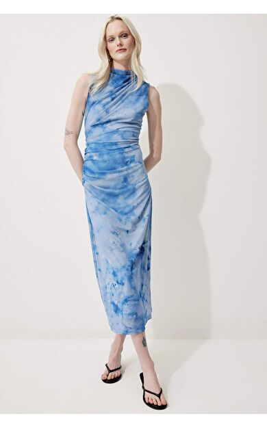 Yarım Balıkçı Yaka Baskılı Tül Kısa Kollu Maxi Elbise