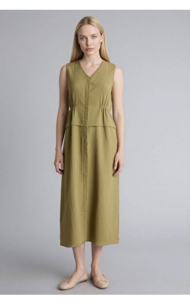 DeFacto V Yaka Gofre Dokulu Kolsuz Elbise