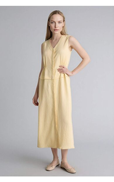 DeFacto V Yaka Gofre Dokulu Kolsuz Elbise