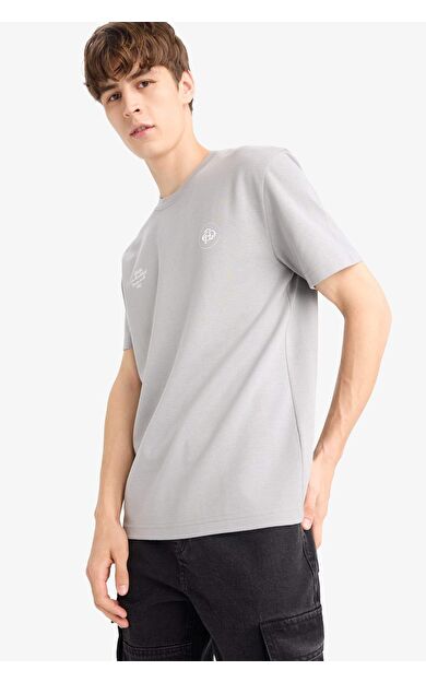 DeFacto Regular Fit Bisiklet Yaka Slogan Desenli Kısa Kollu Tişört F3474AX25AUGR454