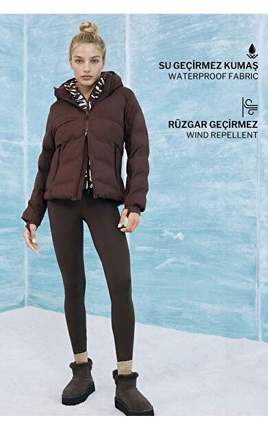 Su İtici Regular Fit Kapüşonlu Kayak Montu