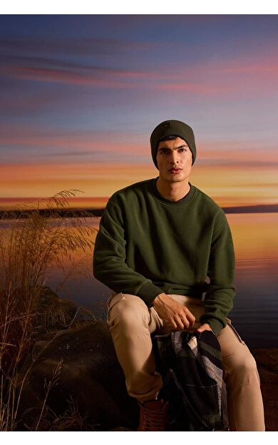 DeFacto Relax Fit Bisiklet Yaka Polar Sweatshirt