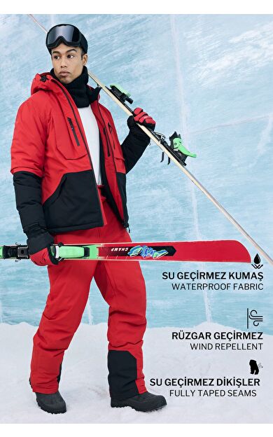 DeFacto Defactofit Su İtici Slim Fit Dar Kesim Kapüşonlu Fermuarlı Kayak Montu