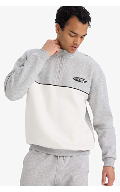 Boxy Fit Dik Yaka Slogan Desenli Kalın Sweatshirt Kumaşı Sweatshirt