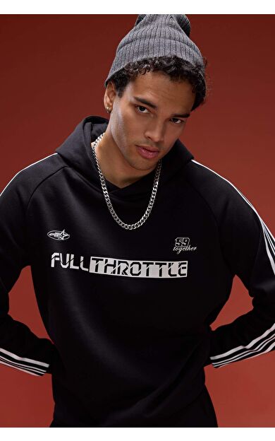 DeFacto Boxy Fit Kapüşonlu Baskılı Sweatshirt F3826AX25WNBK81
