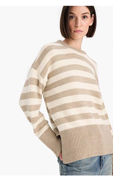 Oversize Geniş Kalıp Bisiklet Yaka Çizgili Kazak