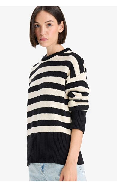 Oversize Geniş Kalıp Bisiklet Yaka Çizgili Triko Kazak