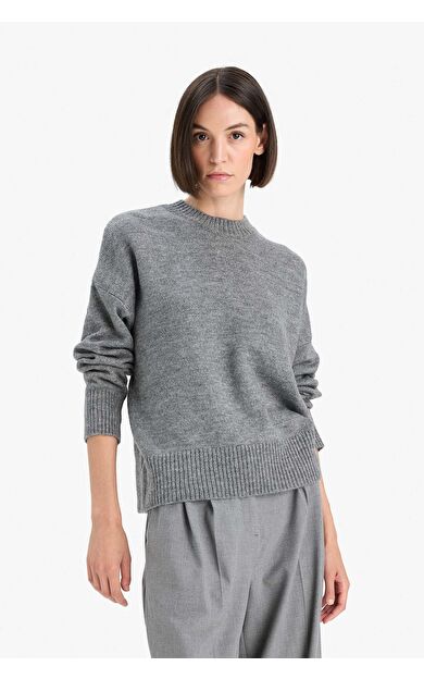 DeFacto Oversize Geniş Kalıp Bisiklet Yaka Kazak F3895AX25WNAR104