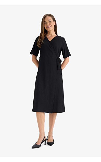 Regular Fit V Yaka Kısa Kollu Elbise