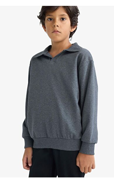 DeFacto Erkek Çocuk New Regular Fit Apaş Yaka Sweatshirt F3940A825AUAR163