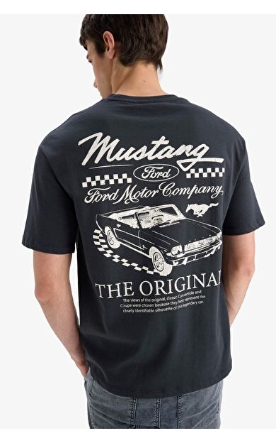 DeFacto %100 Pamuk Ford Motor Company Boxy Fit Bisiklet Yaka Sırt Baskılı Kısa Kollu Tişört