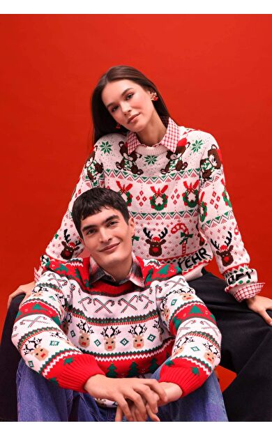 Yılbaşı Temalı Regular Fit Bisiklet Yaka Kazak