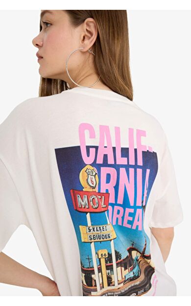 DeFacto Coool Oversize Geniş Kalıp Bisiklet Yaka Baskılı Kısa Kollu Tişört F4789AX25SMWT32