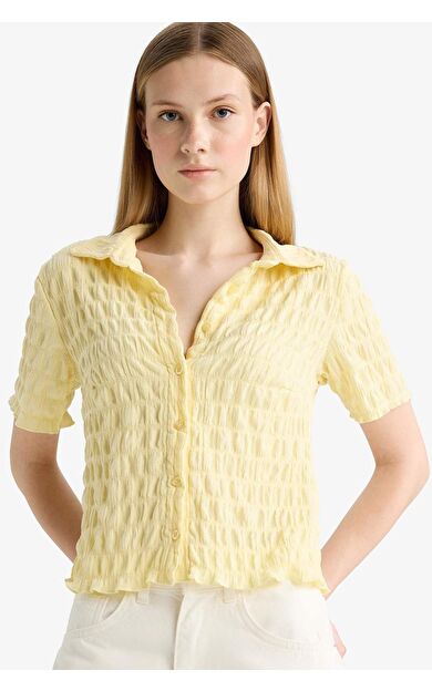 DeFacto Coool Fitted Gömlek Yaka Dokulu Kısa Kollu Gömlek F4847AX25HSYL83