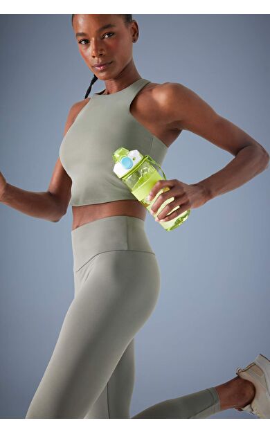 DeFactoFit Bisiklet Yaka Pedli İç Göstermez Esnek Kumaş Uzun Sporcu Sütyeni F4944AX25AUKH422