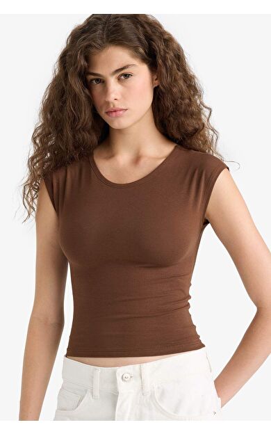 DeFacto Fitted Bisiklet Yaka Kısa Kollu Tişört F5195AX25SMBN323