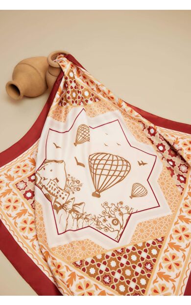 Kadın KapadokyaTemalı Fular