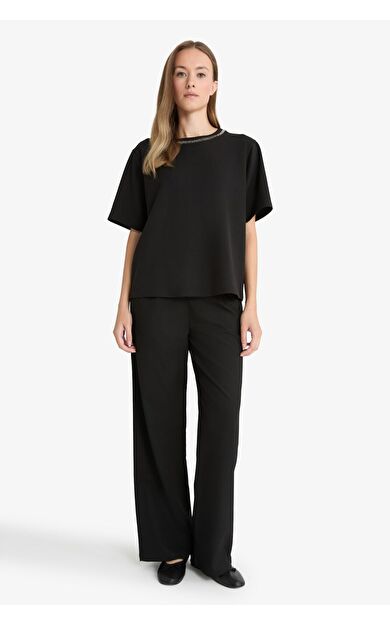 DeFacto Regular Fit Cep Detaylı Geniş Paça Pantolon F5413AX25AUBK81