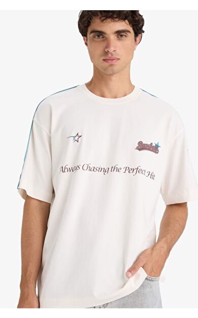 DeFacto Boxy Fit Bisiklet Yaka Baskılı Kısa Kollu Tişört F5503AX25HSER118