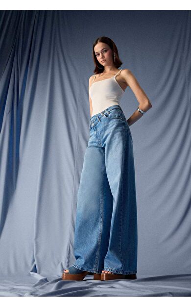 DeFacto Wide Leg Yüksek Bel Uzun Jean Yıkamalı Pantolon F5523AX25AUNM28