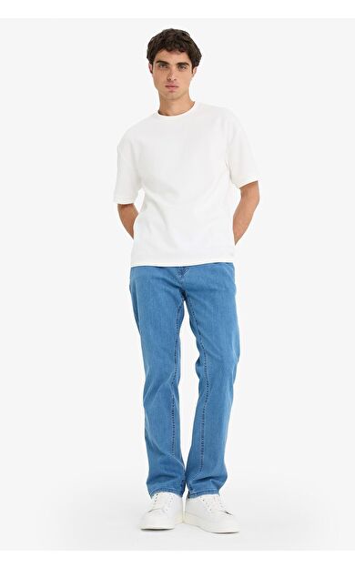 DeFacto Sergio Regular Fit Normal Kalıp Normal Bel Boru Paça Jean Pantolon F5653AX25AUNM28