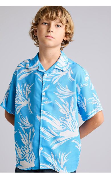 DeFacto Erkek Çocuk Oversize Geniş Kalıp Polo Yaka Floral Viskon Kısa Kollu Gömlek F5675A825HSBE339
