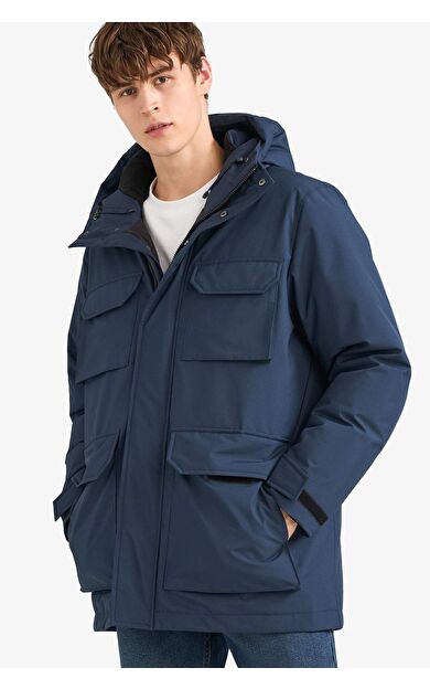 Su İtici Regular Fit Kapüşonlu Çift Cepli Fermuarlı Çıtçıtlı Mont