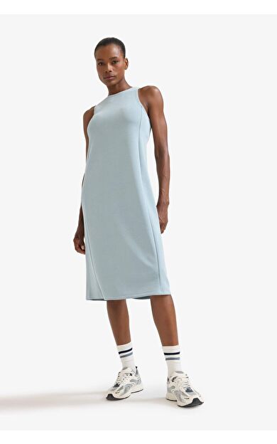 DeFactoFit Yuvarlak Yaka Modal Kolsuz Midi Elbise