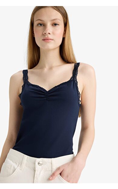 Coool Fitted Dantel Yaka Penye Askılı Atlet